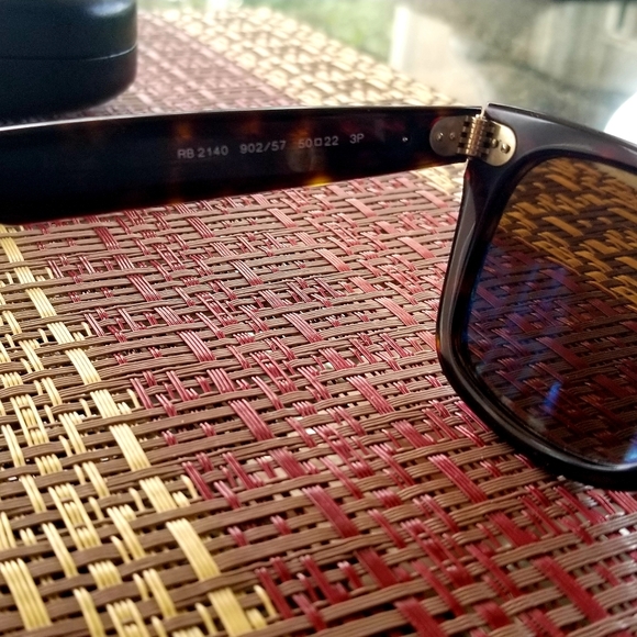 Wayfarer sunglasses - Picture 6 of 6